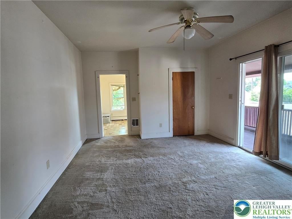 628 Linden St #2 - Photo 3 of 17