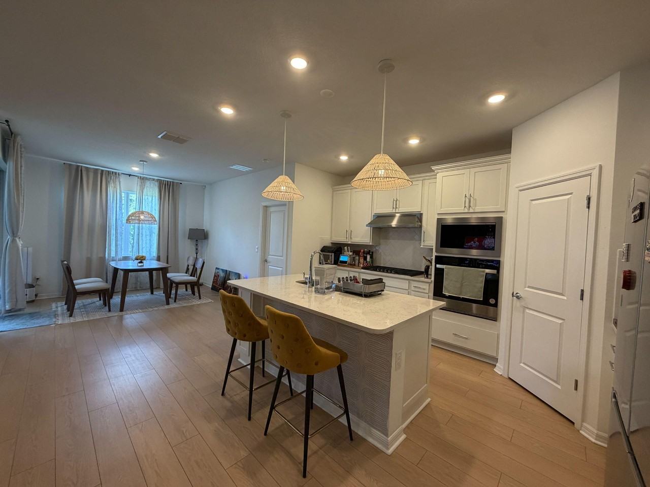 32nd Avenue Dr E - Photo 5 of 11