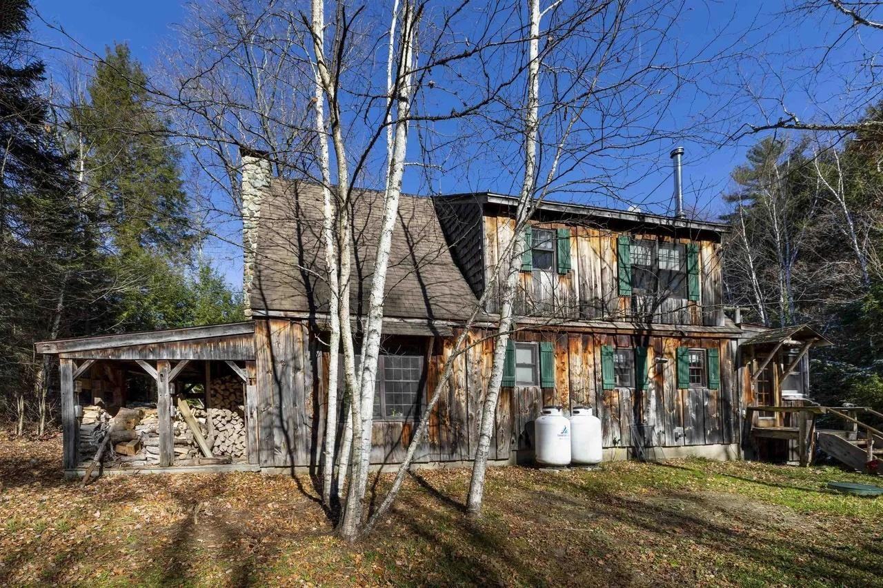 1764 Fish Pond Road - Photo 4 of 9
