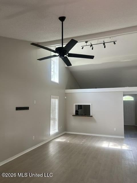105 Northtown Dr - Photo 4 of 15