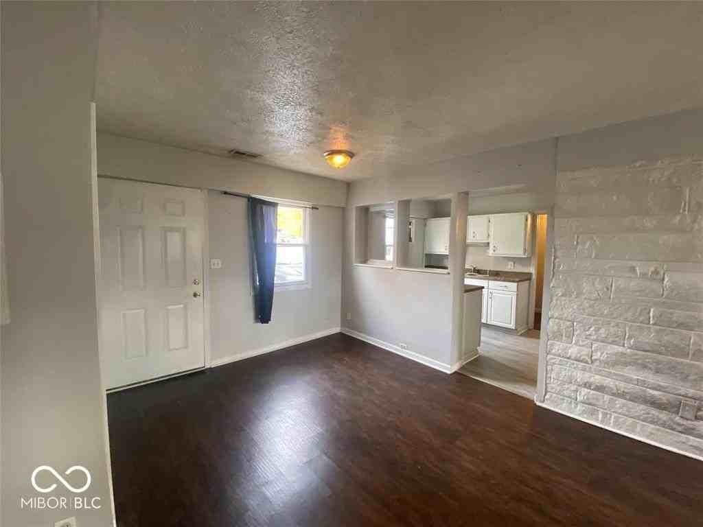 205 Baronne St - Photo 3 of 19
