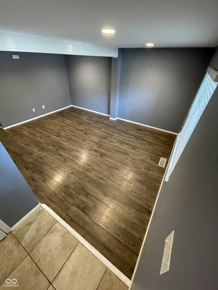 9507 Timber View Dr - Photo 3 of 19