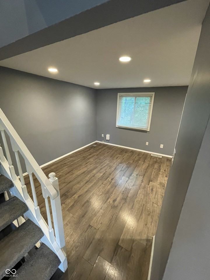 9507 Timber View Dr - Photo 5 of 19