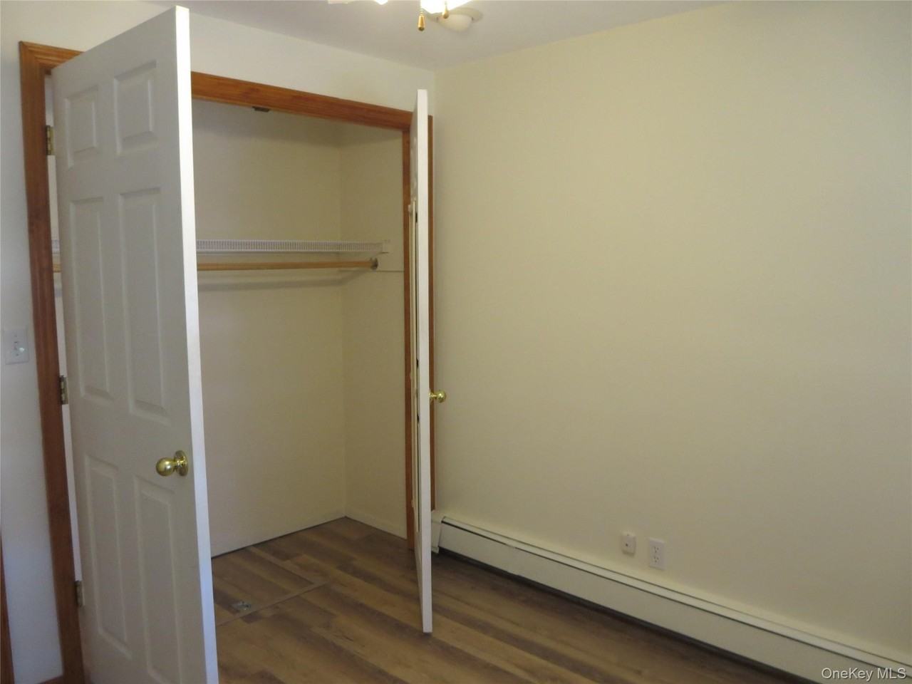 50 Grover Ln - Photo 7 of 16