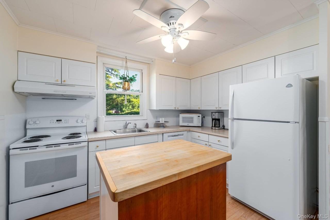 2380 S Harbor Rd - Photo 5 of 18
