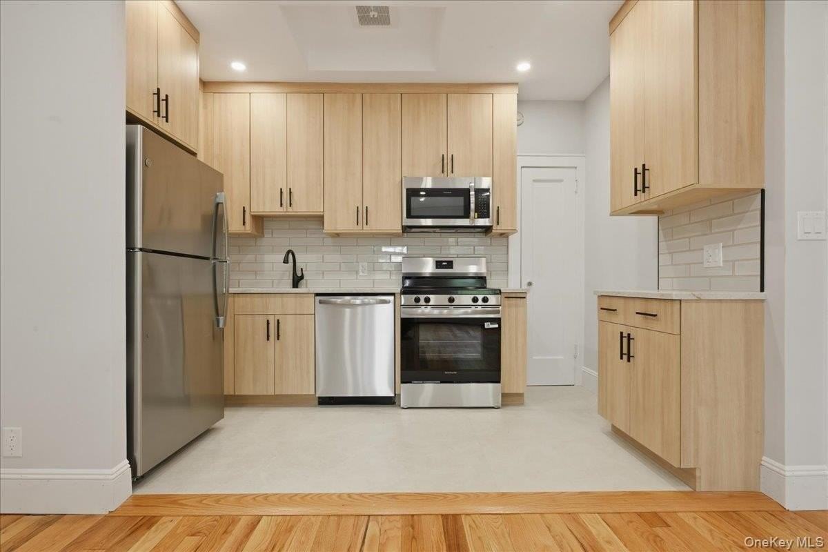 43 New Hyde Park Rd #2 - Photo 2 of 16