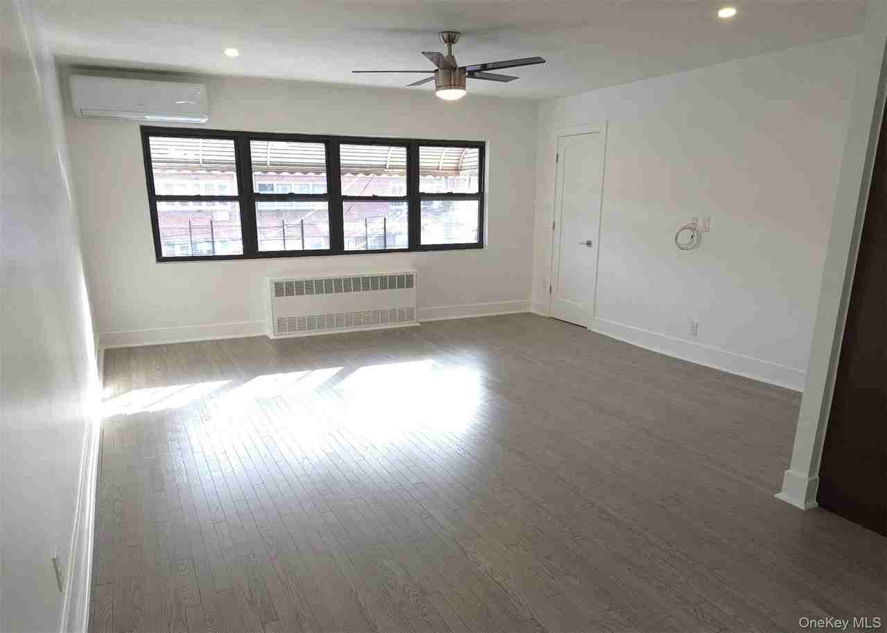 7411 85th Dr #2ndFL - Photo 3 of 20