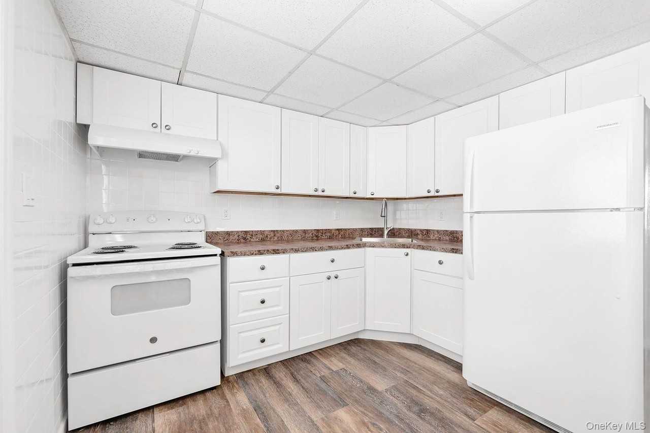 2129 Julia Goldbach Ave - Photo 5 of 15