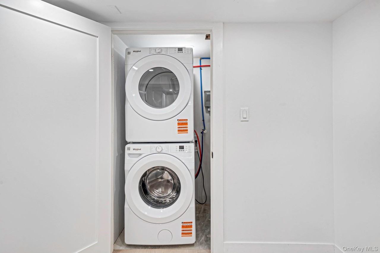 2386 New York Ave #2 - Photo 5 of 12