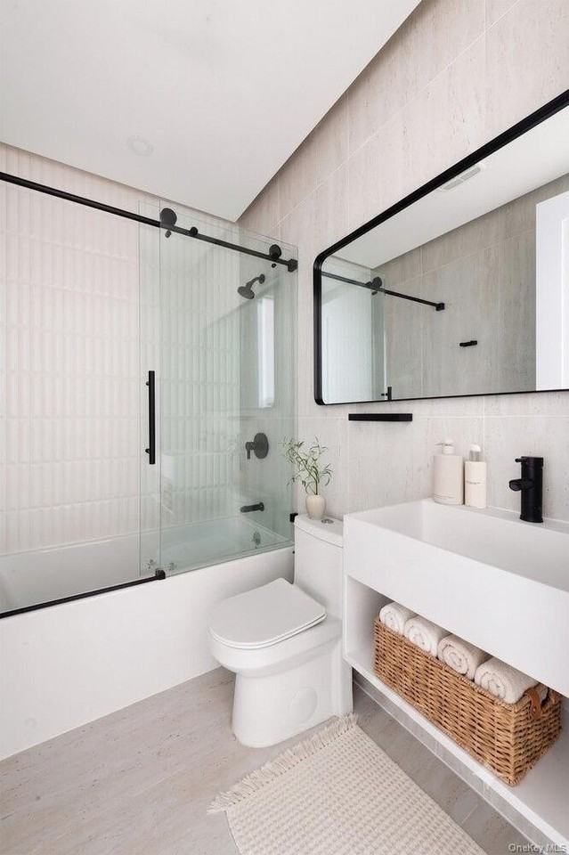 286 Covert St #4A - Photo 5 of 10
