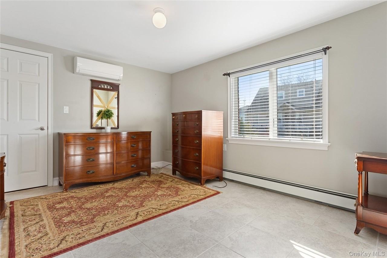 255 Delaware Ave - Photo 7 of 30