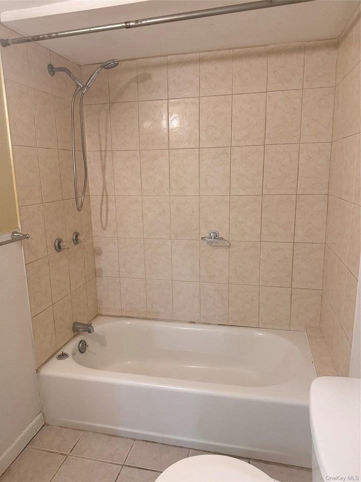 49 Long Beach Ave #1 - Photo 4 of 4