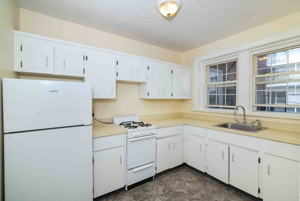 17 Greenleaf St #15 - Photo 7 of 19