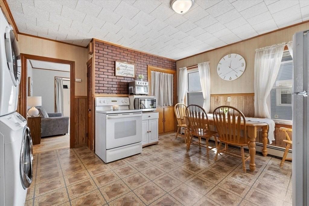 17 5th Ave #1 - Photo 4 of 32