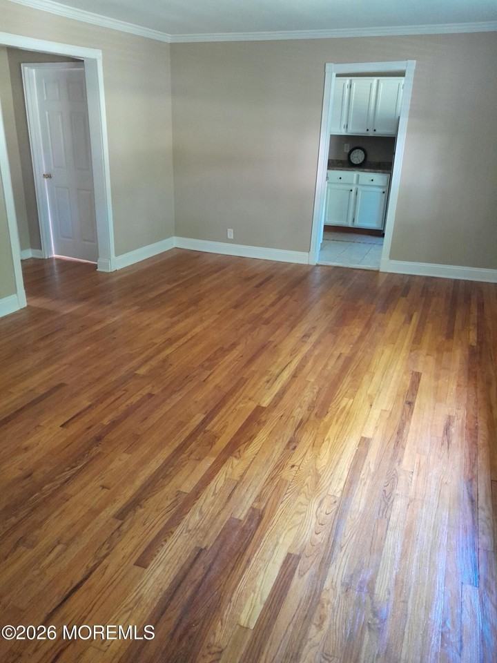 142 South St #8B - Photo 2 of 9