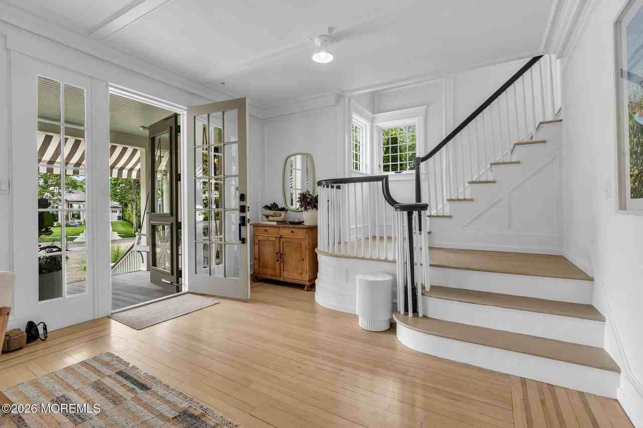 206 Brighton Ave - Photo 6 of 50