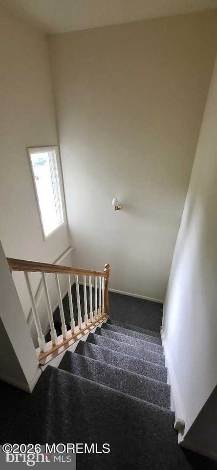 110 W Winged Foot Ct - Photo 6 of 11