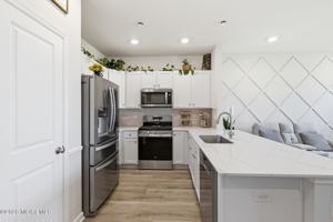 featured image of 53 Elliot Ln