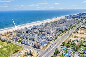 featured image of 152 Ocean Ave N #A3