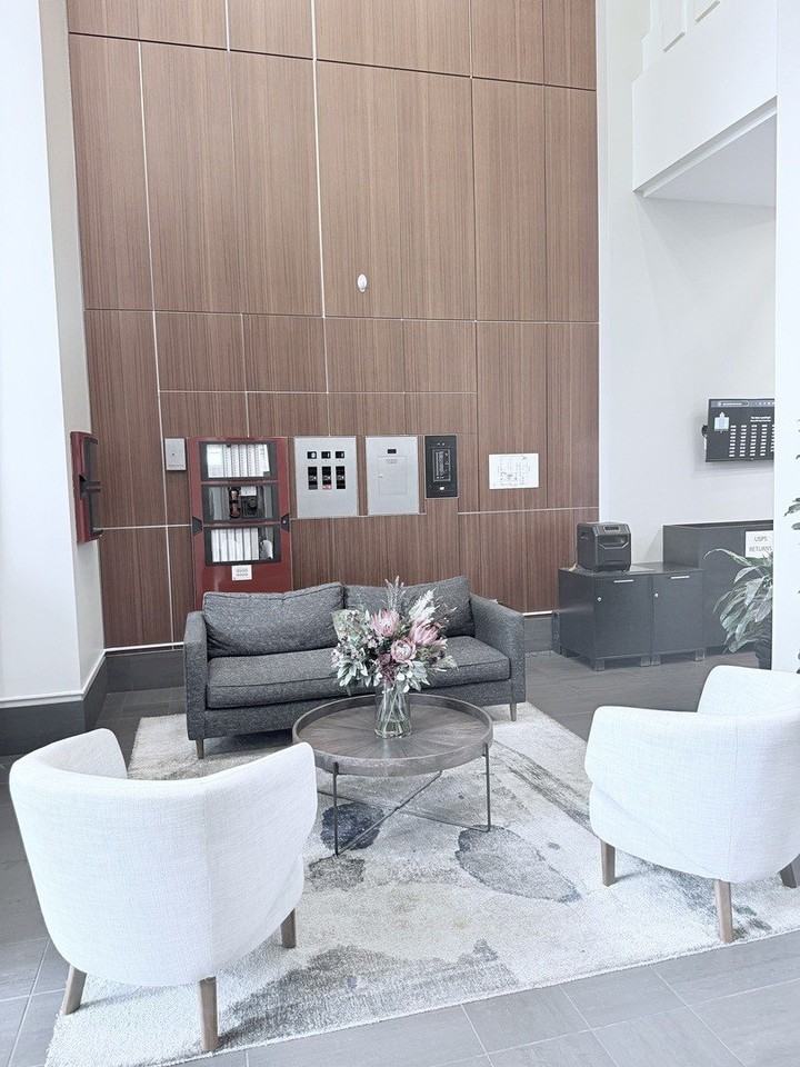 1400 S Michigan Ave #1810 - Photo 4 of 13