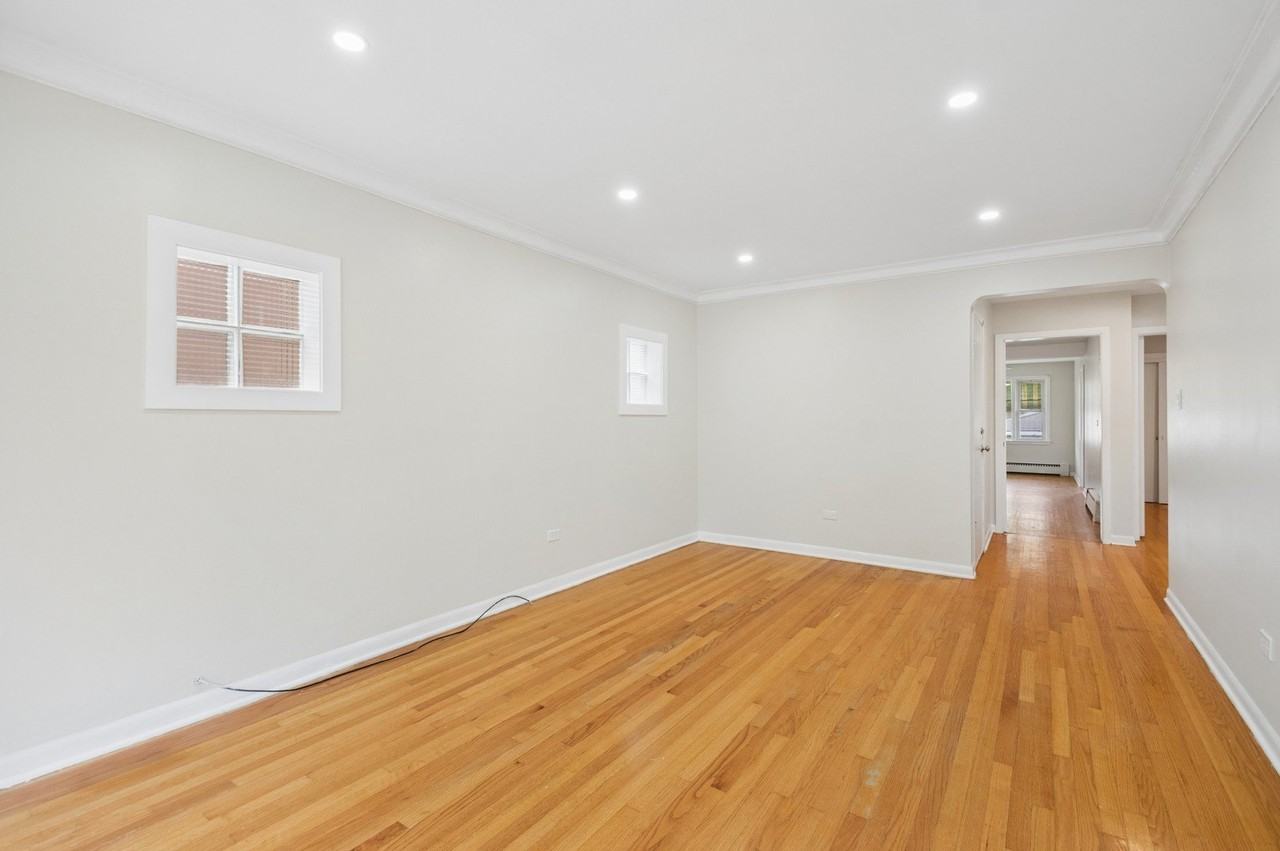 4736 S Tripp Ave #1 - Photo 3 of 10