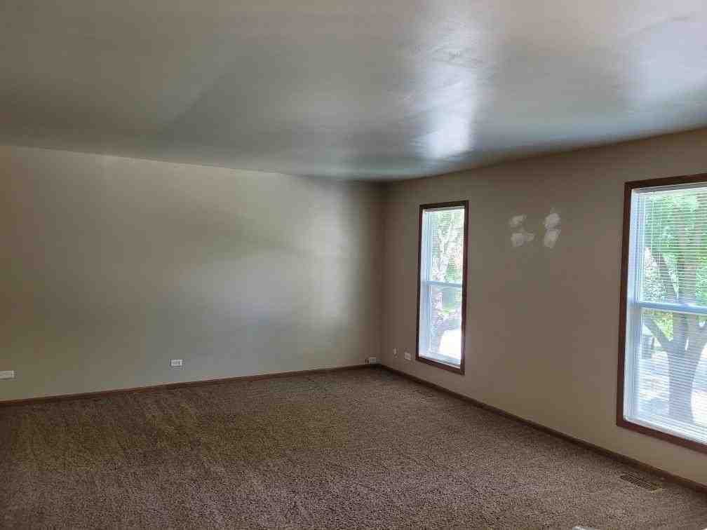 436 Fordham Pl - Photo 5 of 7
