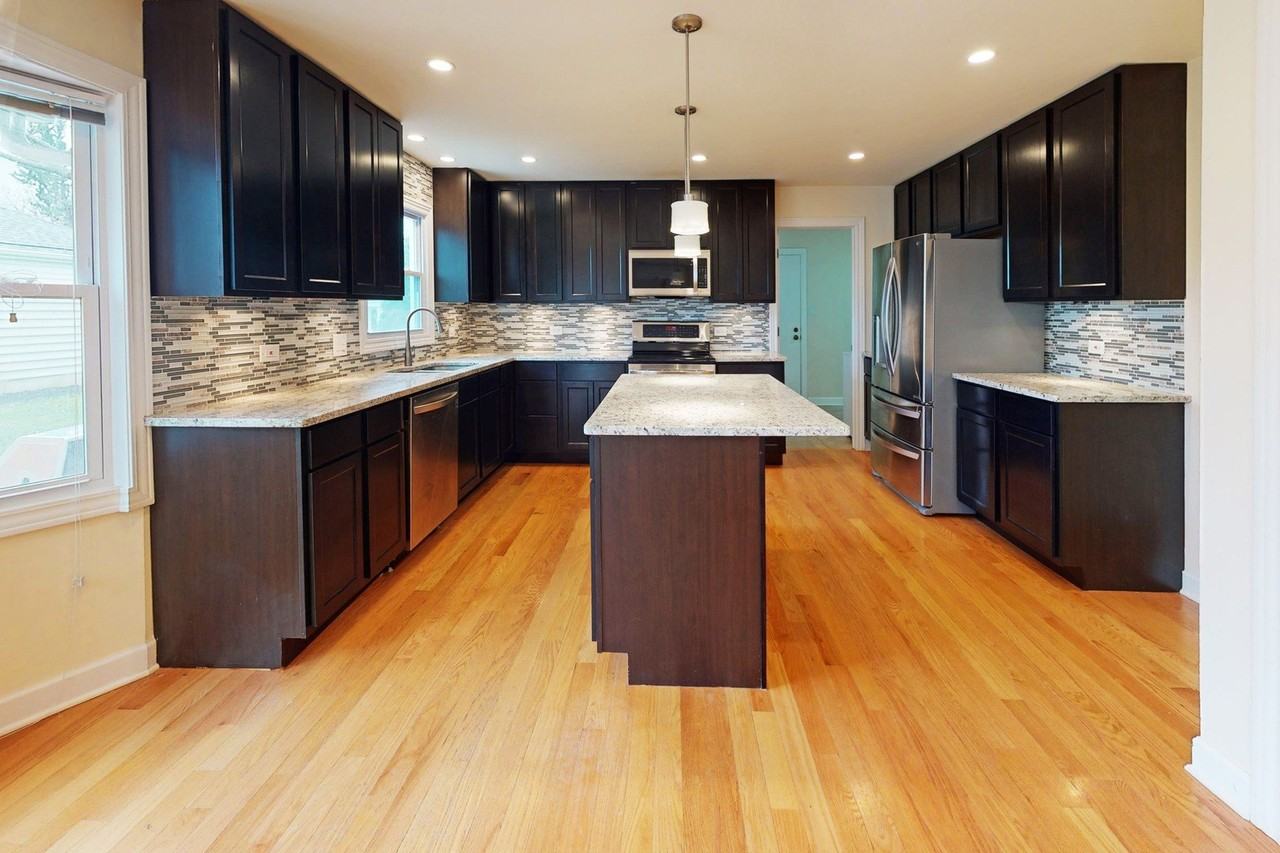 2711 Valley Forge Rd - Photo 5 of 25