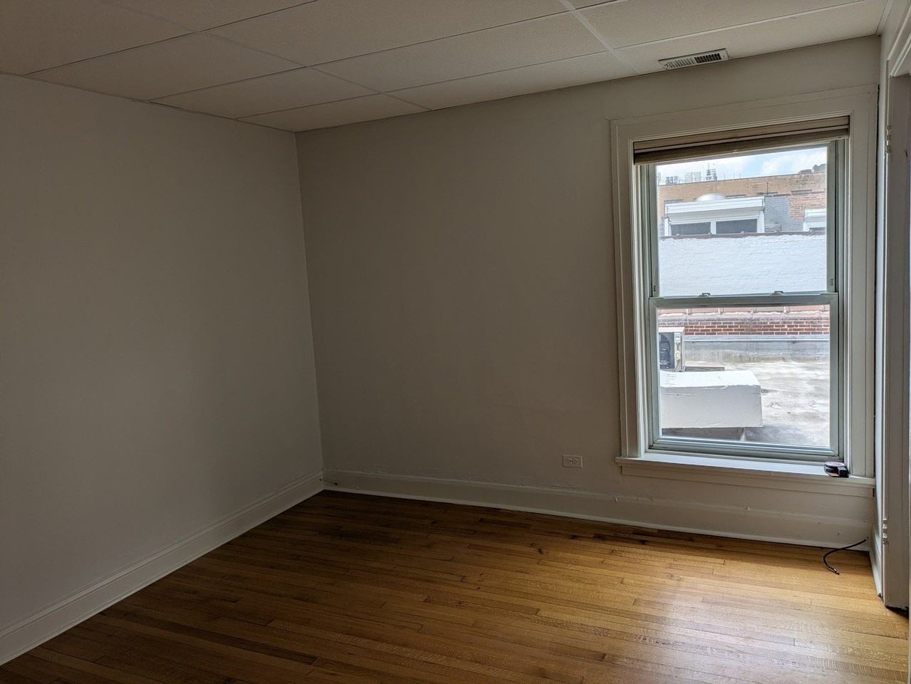 103 E 1st St #2N - Photo 7 of 11