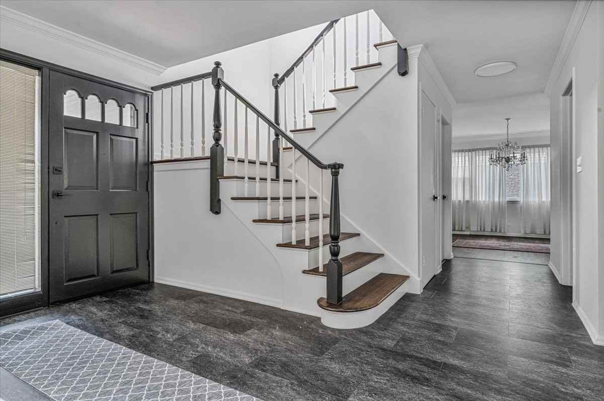 412 Lavergne Ave - Photo 3 of 34