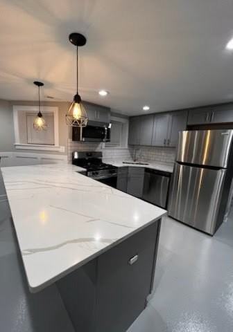 2434 N Harding Ave - Photo 2 of 4