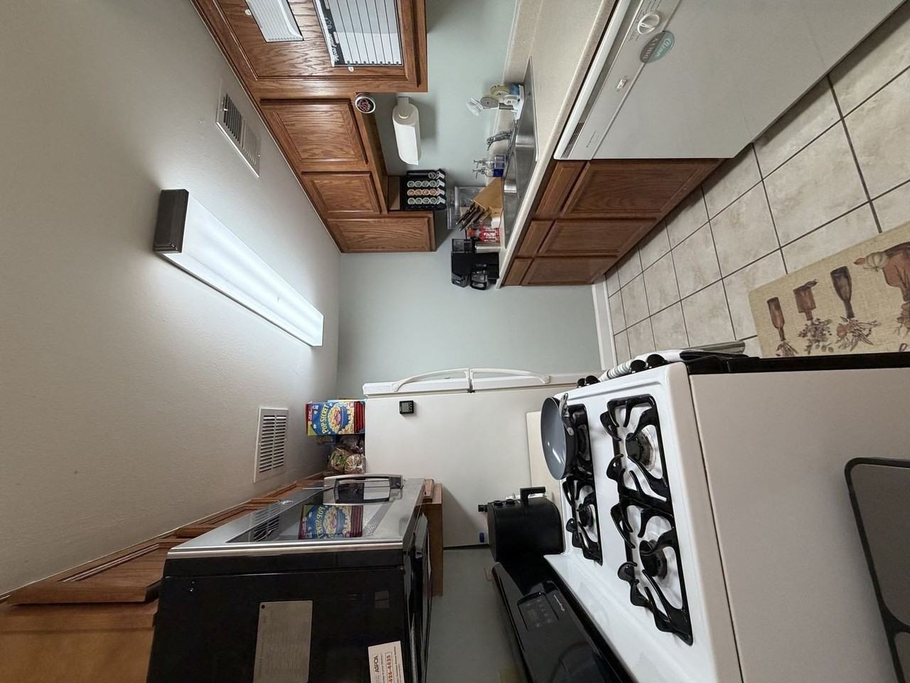 167 E Palatine Rd #I - Photo 3 of 17