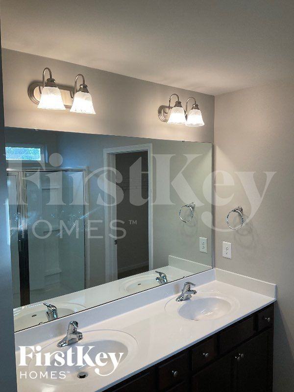7632 Wallace Farm Ln - Photo 7 of 13