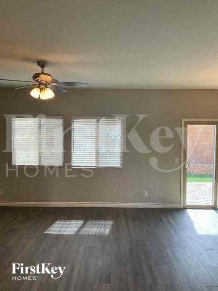 5412 Mercury Springs Dr - Photo 2 of 11