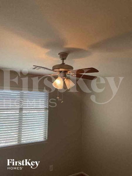 5412 Mercury Springs Dr - Photo 7 of 11