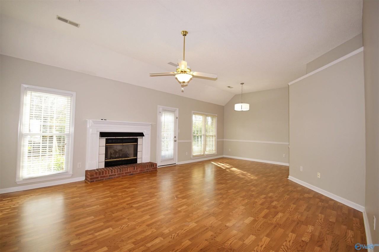 115 Markum Ln - Photo 3 of 47
