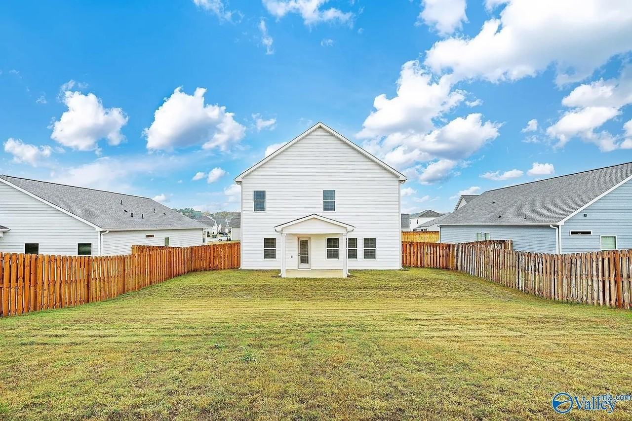 16879 Hollings Trl Nw - Photo 3 of 14