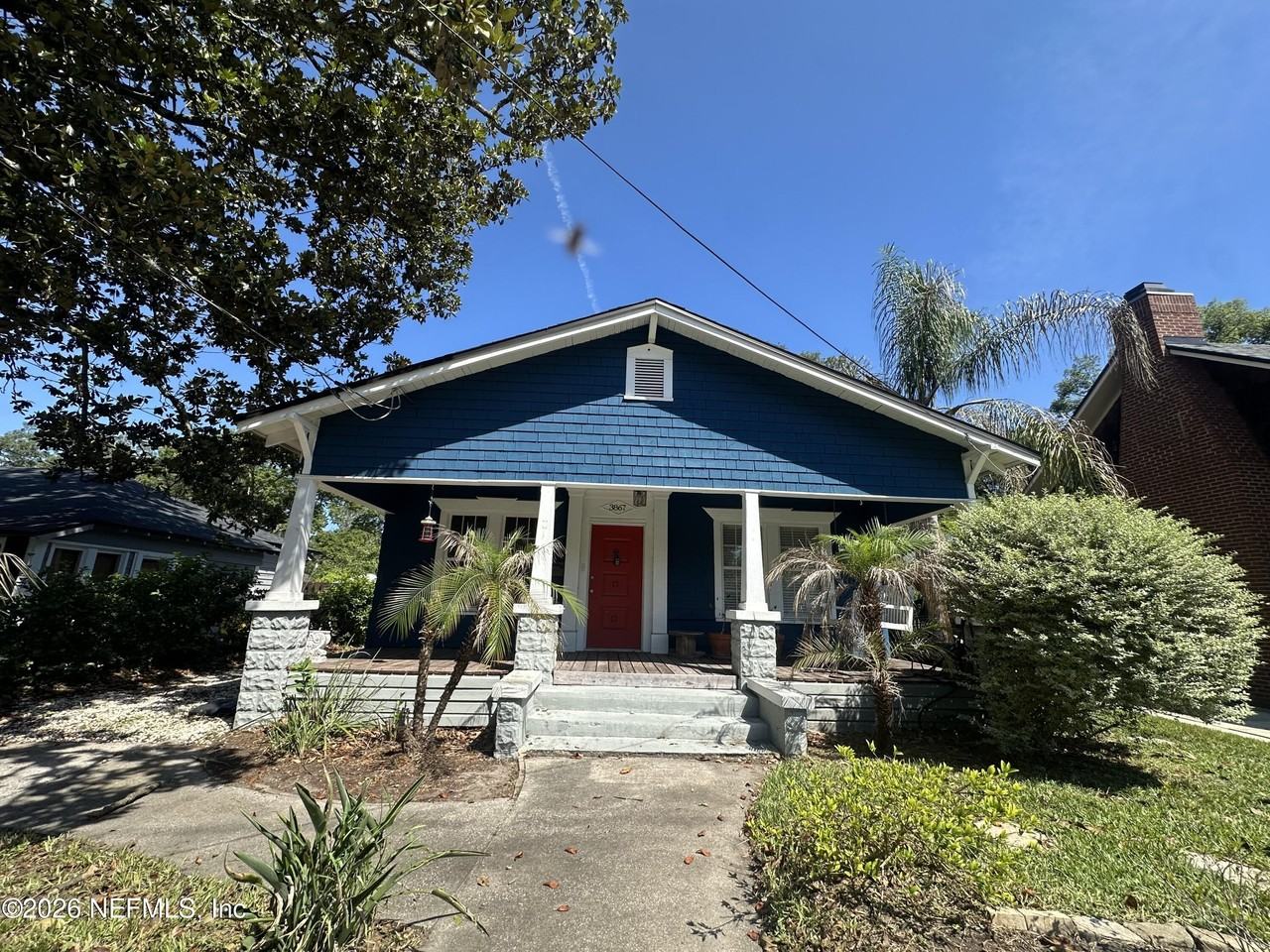 3867 Herschel St