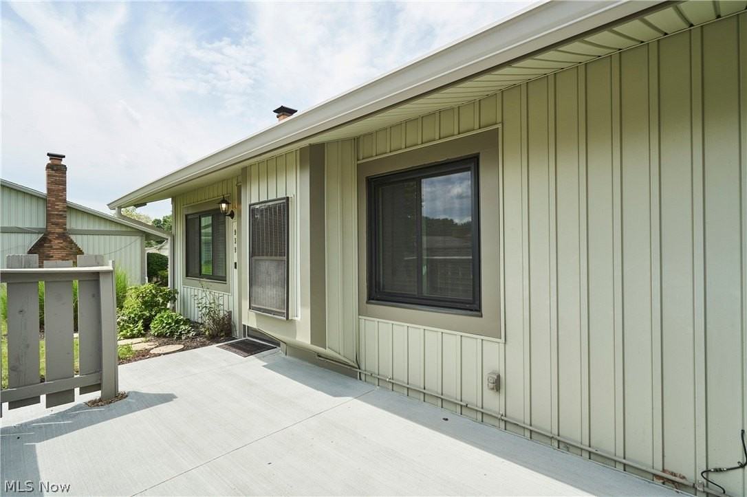 939 Kirkwall Dr - Photo 3 of 28