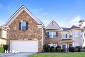 featured image of 2545 Mossy Rock Pl