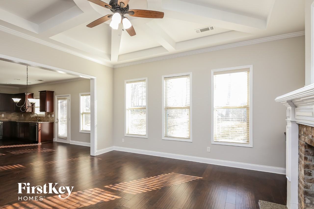 2545 Mossy Rock Pl - Photo 3 of 15