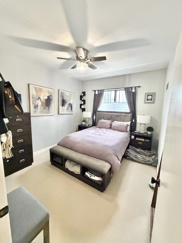 S Prairie Ave #1111 - Photo 7 of 11