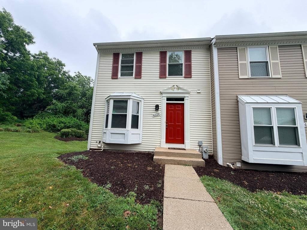 6124 Majors Ln - Photo 2 of 16