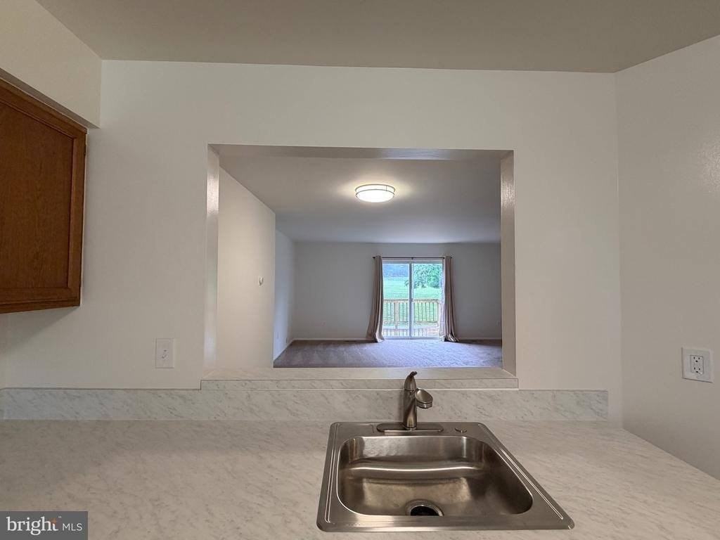 6124 Majors Ln - Photo 4 of 16
