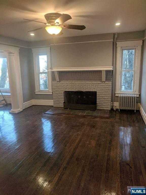 120 Midland Ave - Photo 2 of 10