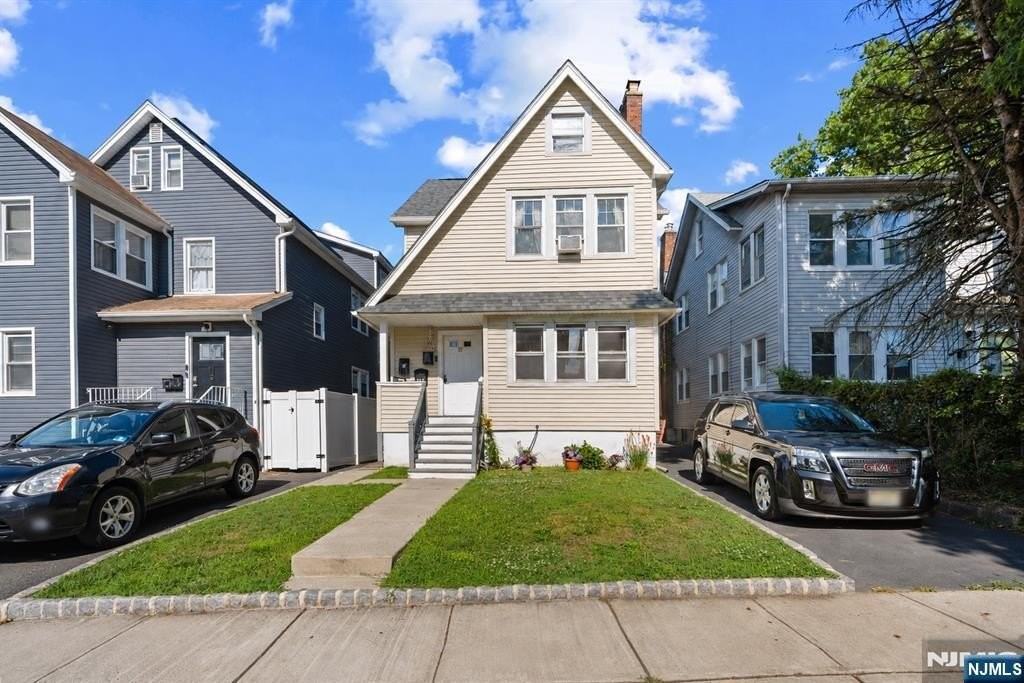 17 Cottage Pl
