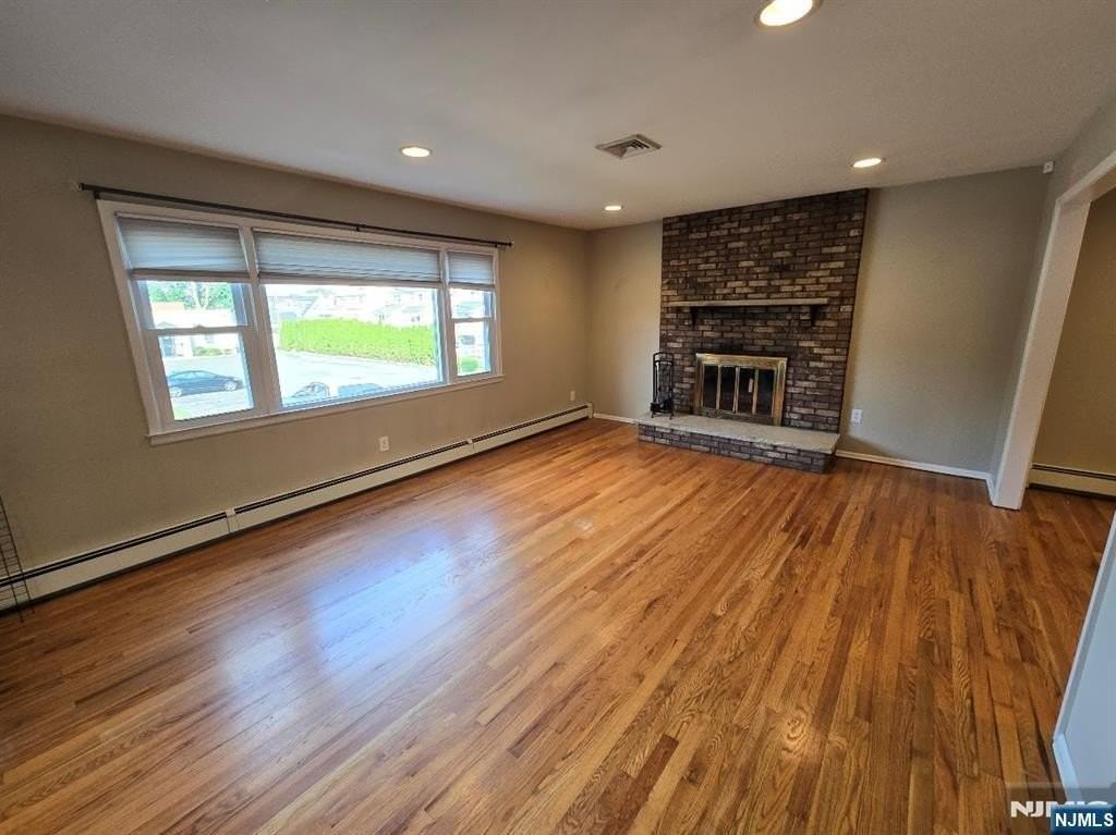 318 54th Street - Photo 4 of 24