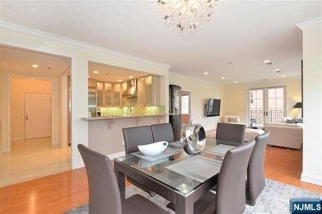 3 Moorings Ln - Photo 4 of 15
