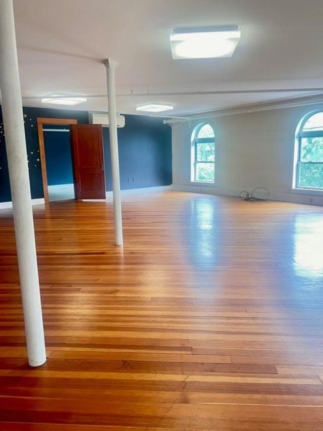 7 Wallingford Sq #301 - Photo 3 of 5