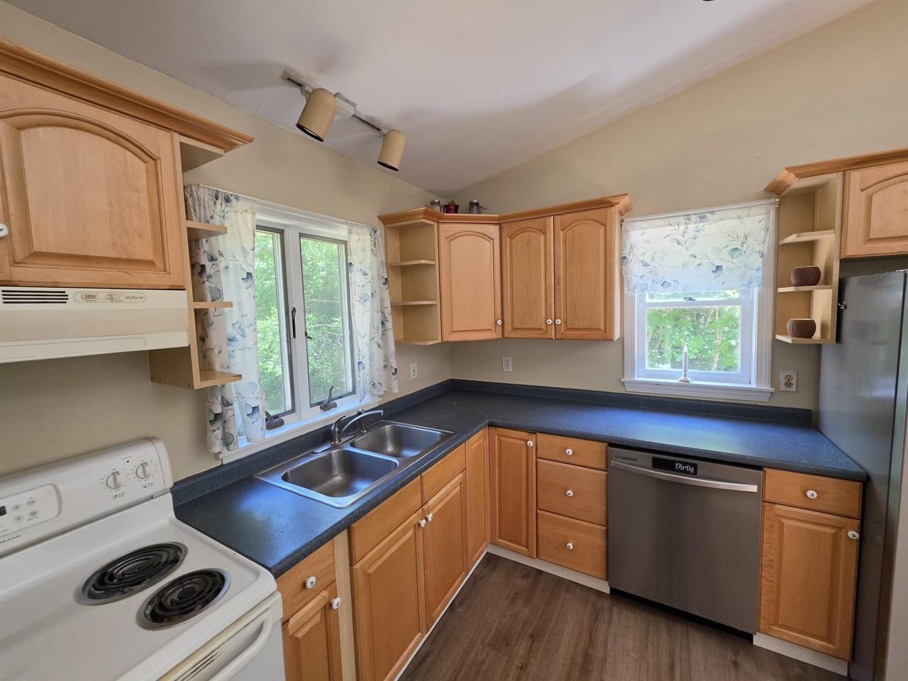 1890 Franklin Pierce Hwy - Photo 6 of 25