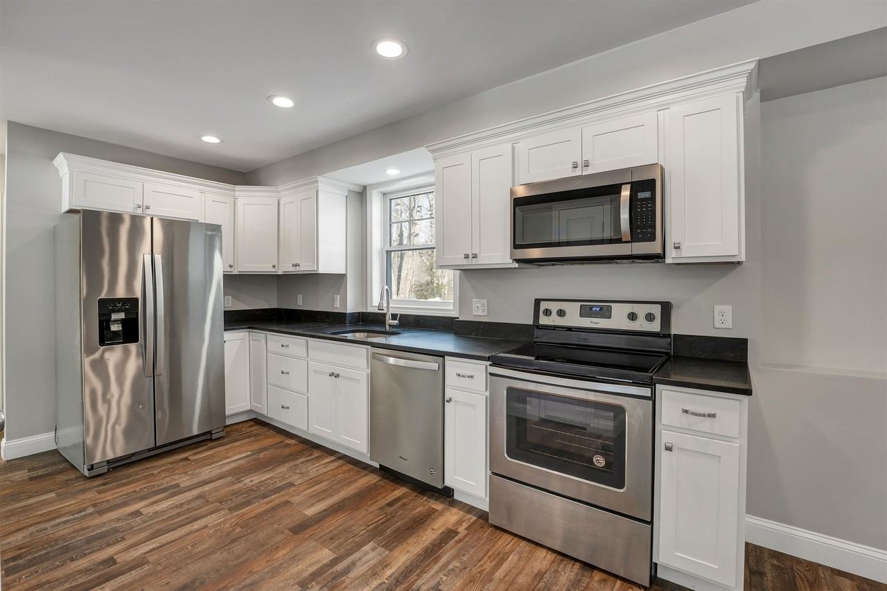 259 Stage Rd #2 - Photo 4 of 28